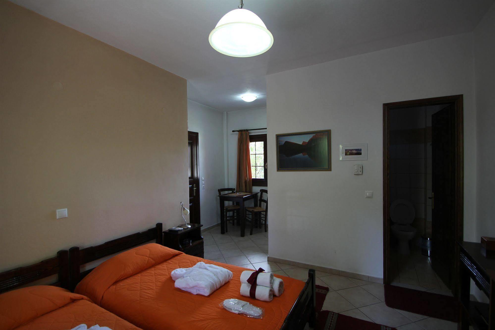 Artemis Apartments Конитса Экстерьер фото
